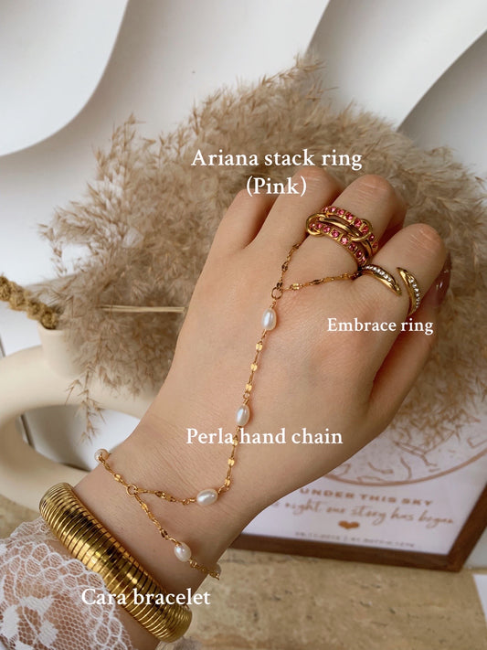 Pearla Hand Chain